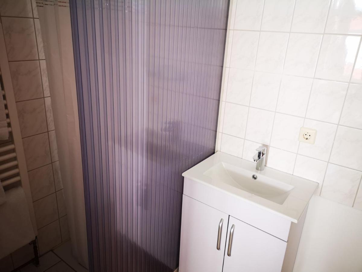Beliebtes City-Apartment ريوتلنجن المظهر الخارجي الصورة